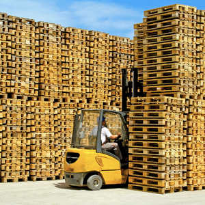 used 48x40 pallets with a forklift